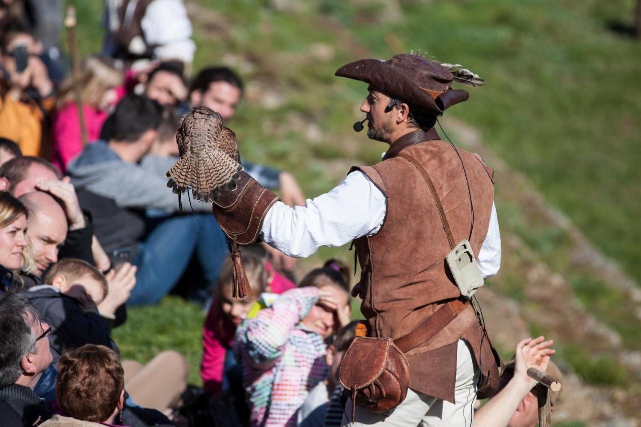 Les Gites Du Val Valprivas Esterno foto